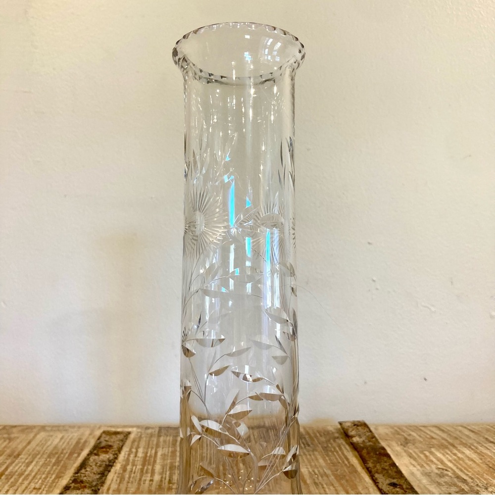 Vintage Etched Glass Vase with Floral Design Starburst Base Cottagecore Decor - Picture 6 of 12
